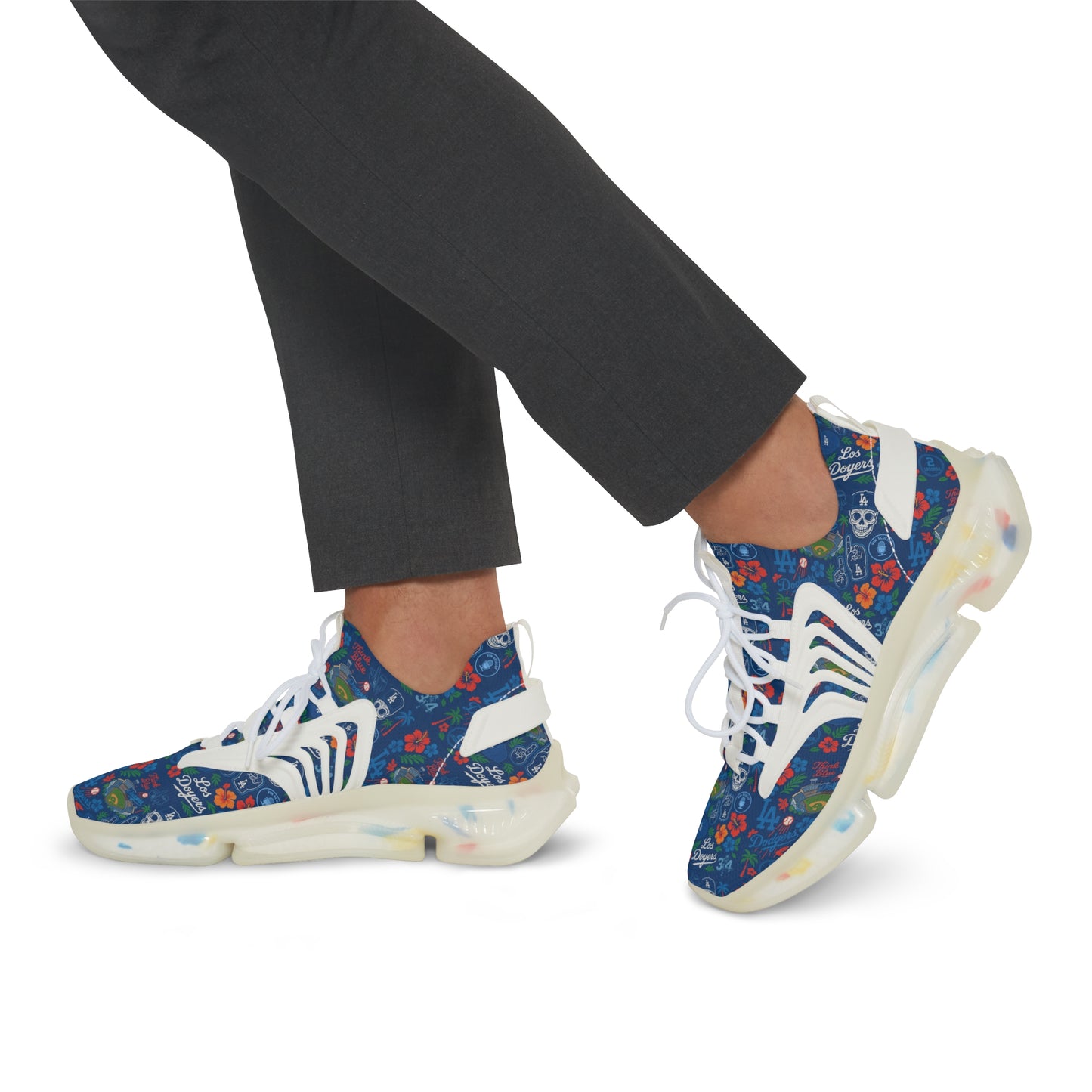 Dodger's Hawaiian Pattern- Men's Mesh Sneakers with Original Floral and Skull Design